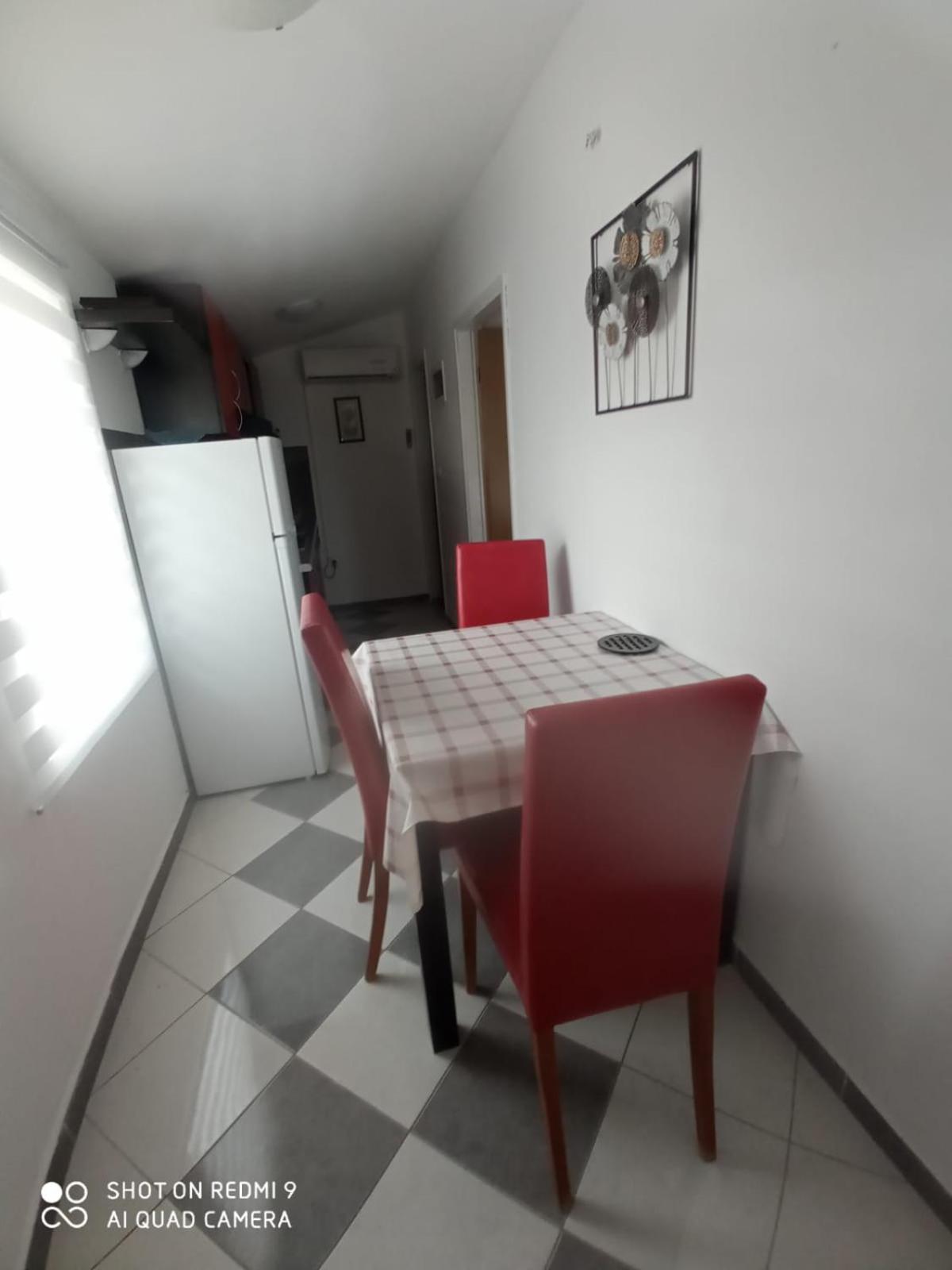 Apartmani Andelo, Tommy, Leon Bibinje Eksteriør bilde