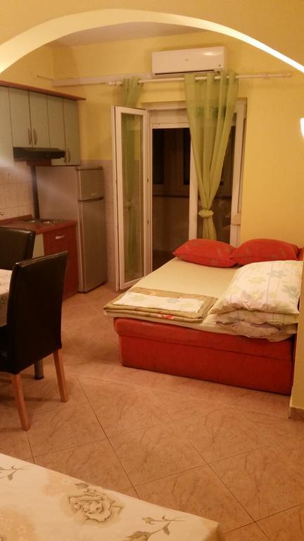 Apartmani Andelo, Tommy, Leon Bibinje Eksteriør bilde